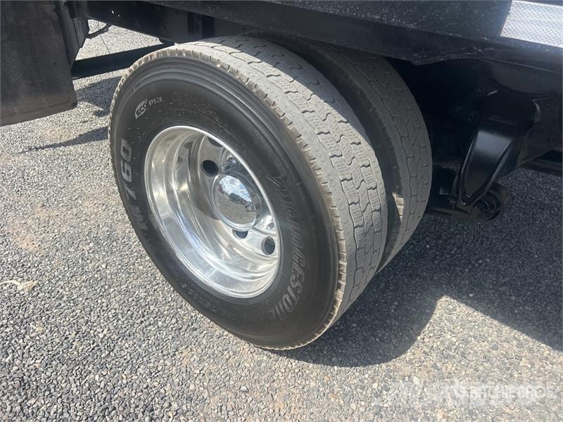 Freightliner M2 106 시립/다목적 차량