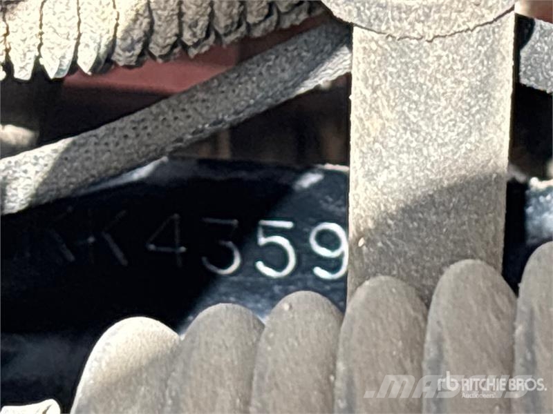 Freightliner M2 106 Pacēlāji uz automašīnas bāzes
