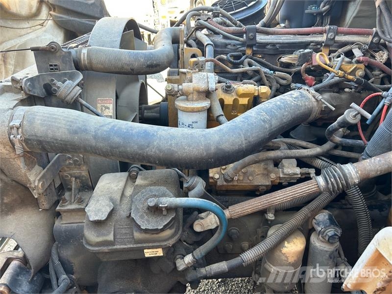 Freightliner M2 106 Camiones plataforma