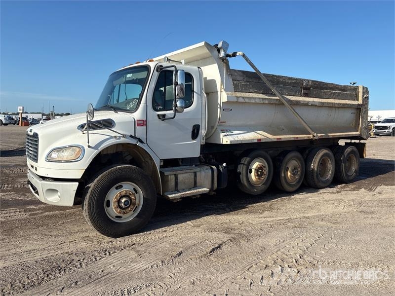 Freightliner M2 106 傾卸式卡車