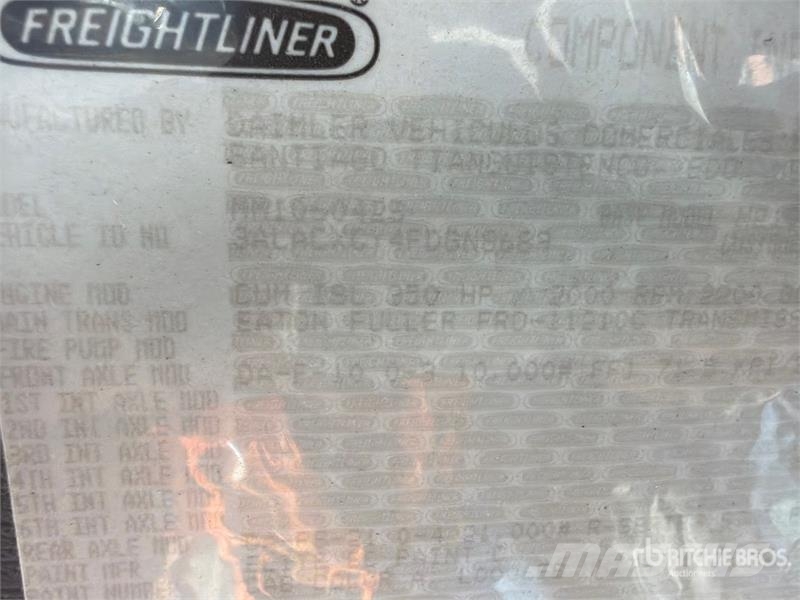 Freightliner M2 106 Camiones portacoches