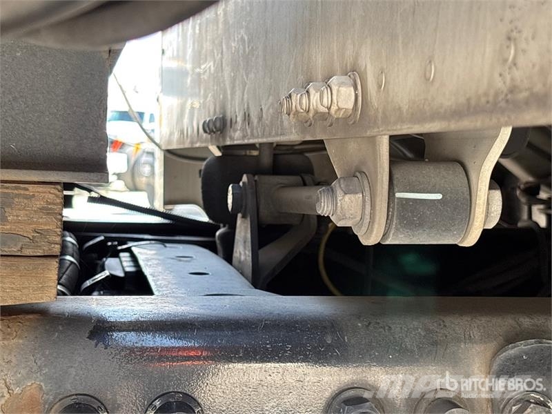Freightliner M2 106 Isotermos y frigoríficos