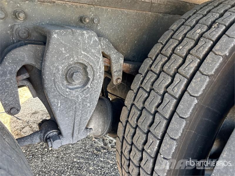 Freightliner M2 106 Temperature controlled trucks