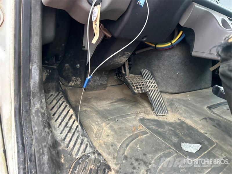 Freightliner M2 106 Camiones bañeras basculantes o volquetes