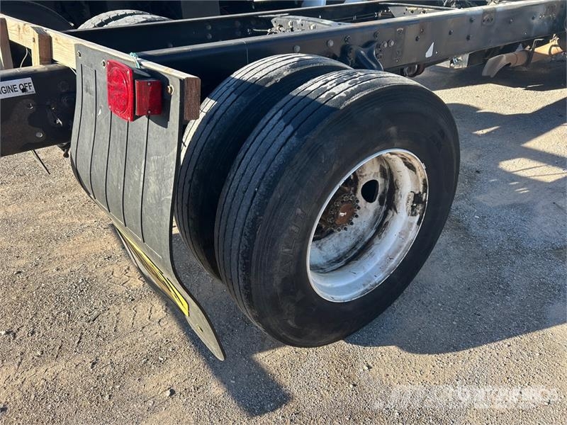 Freightliner M2 106 كابينة والداخلية