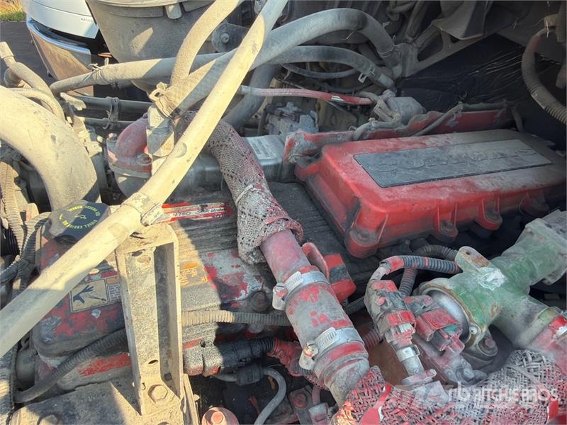 Freightliner M2 106 Camiones portacoches