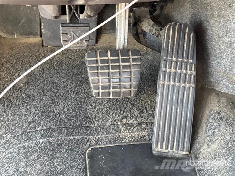 Freightliner M2 106 Tractor Units