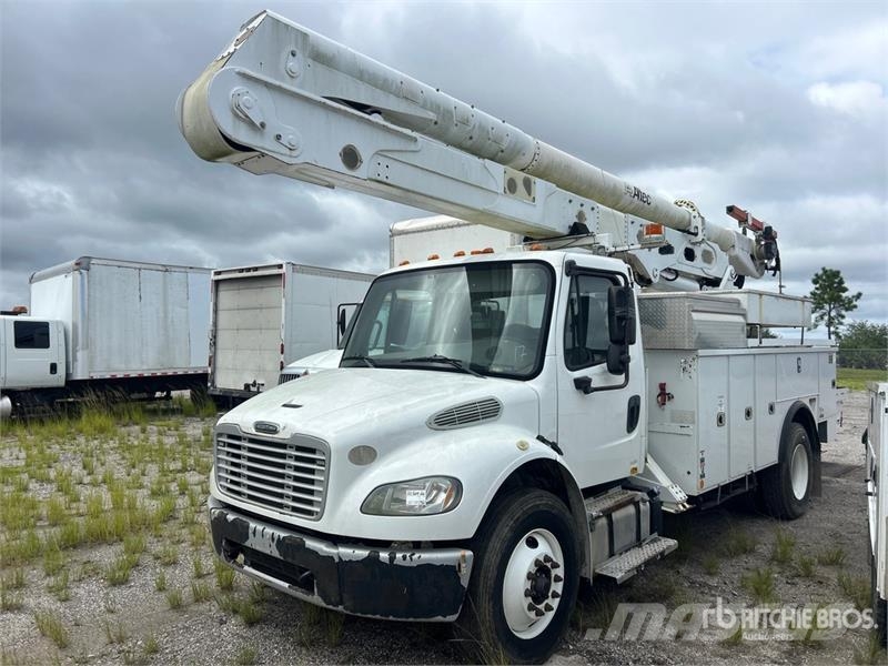 Freightliner M2 106 Truck mounted aerial platforms
