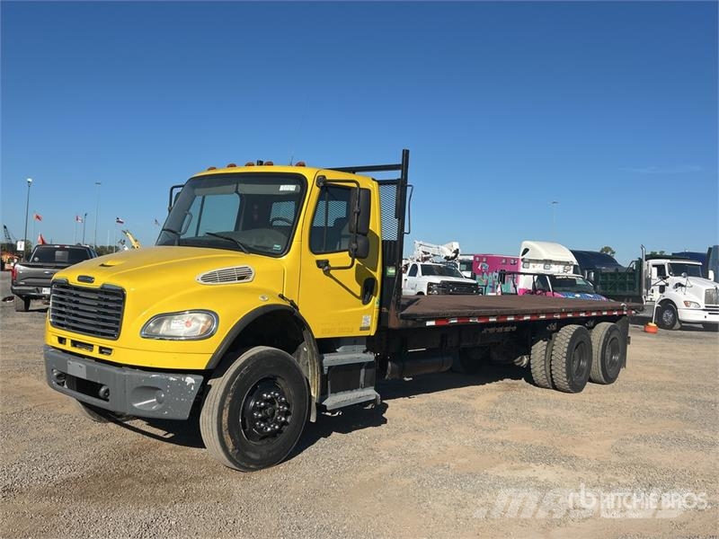 Freightliner M2 106 Madelautod