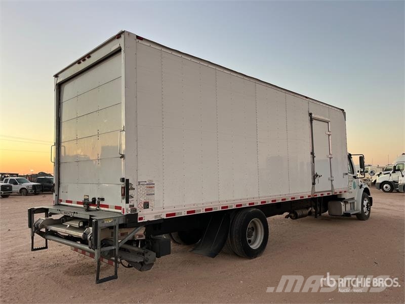 Freightliner M2 106 Фургони