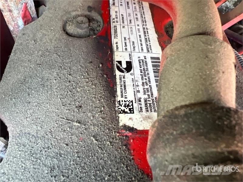 Freightliner M2 106 Camiones con caja de remolque