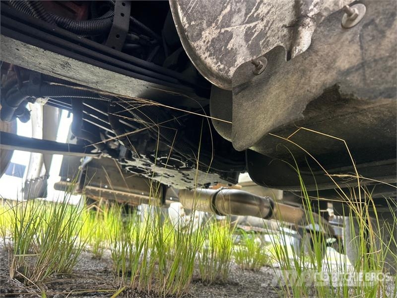 Freightliner M2 106 Truck mounted aerial platforms