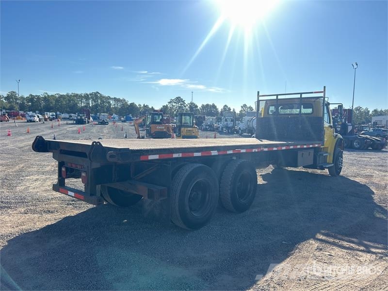 Freightliner M2 106 Madelautod