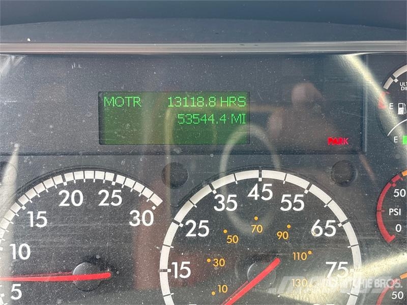 Freightliner M2 106 Caminhões com temperatura controlada