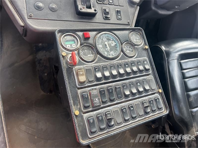 Freightliner M2 106 Sweeper trucks