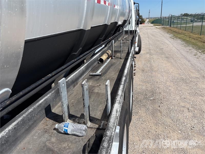 Freightliner M2 106 Camiones aspiradores/combi
