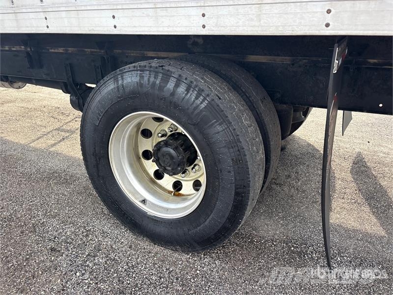 Freightliner M2 106 Caminhões com temperatura controlada