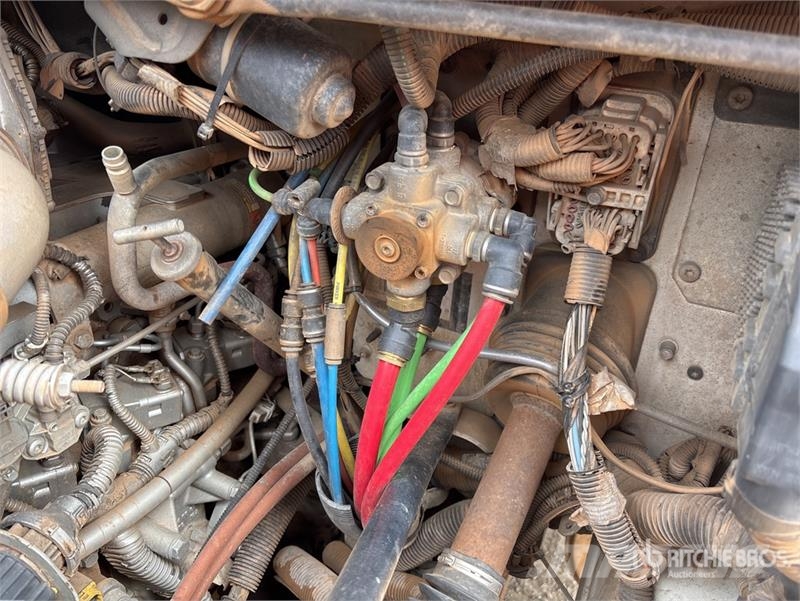 Freightliner M2 106 Camion con sponde ribaltabili