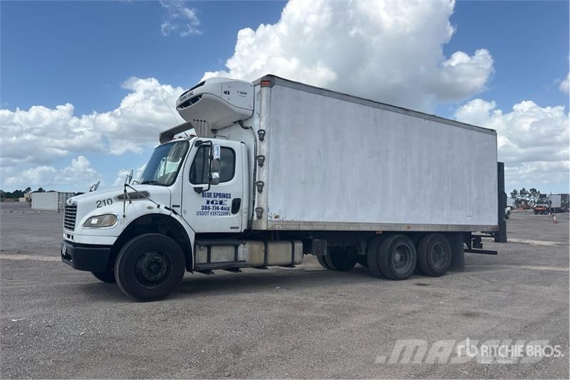 Freightliner M2 106 Caminhões com temperatura controlada