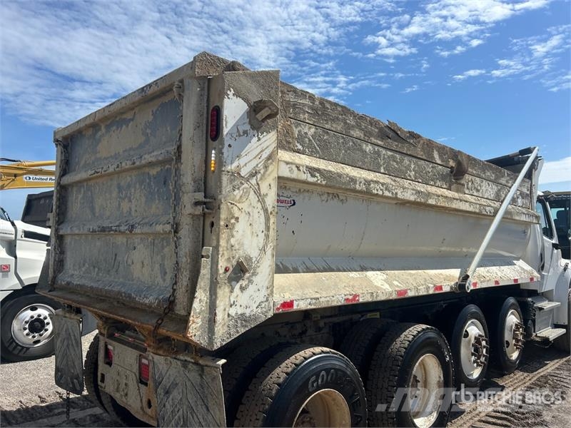 Freightliner M2 106 Kipper
