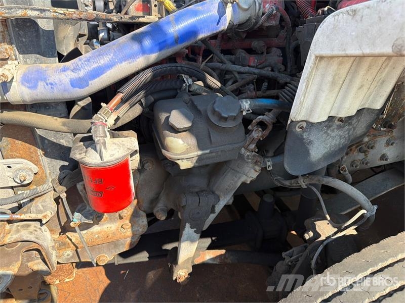 Freightliner M2 106 Camiones portacoches
