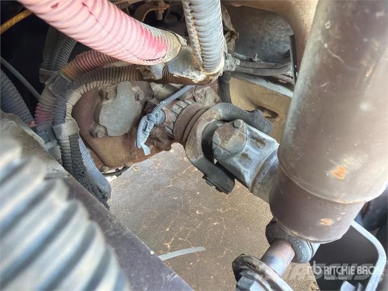 Freightliner M2 106 Camiones portacoches