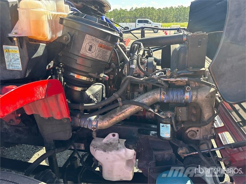 Freightliner M2 106 Temperature controlled trucks