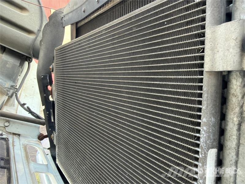 Freightliner M2 106 Camiones portacoches