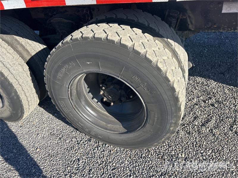 Freightliner M2 106 Madelautod