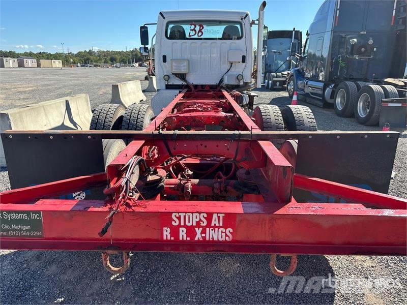 Freightliner M2 106 Kabine i unutrašnjost