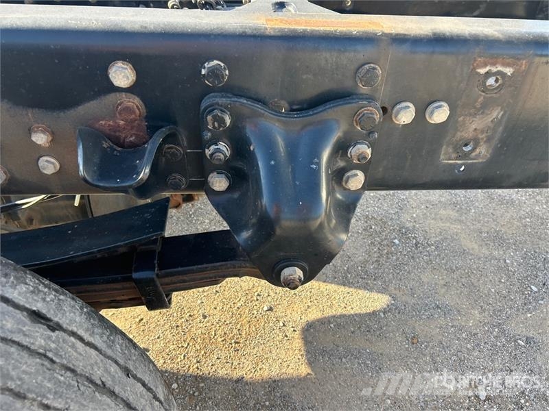 Freightliner M2 106 كابينة والداخلية