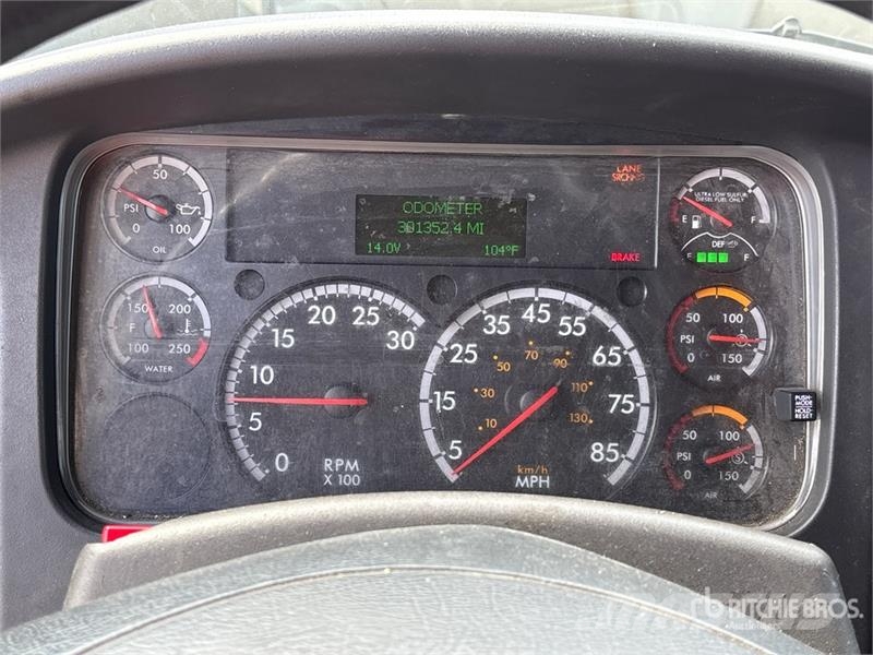 Freightliner M2 106 Isotermos y frigoríficos
