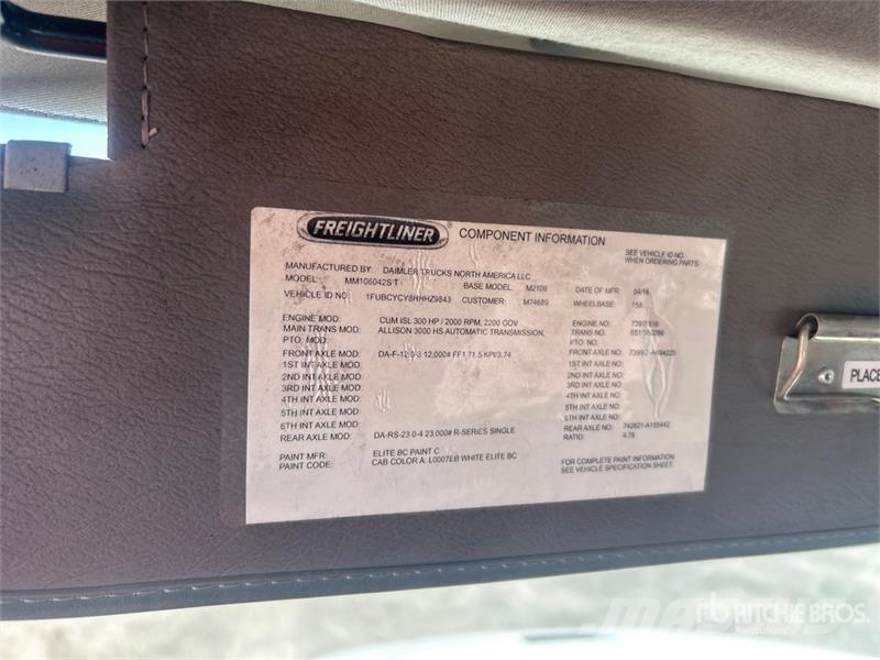 Freightliner M2 106 وحدات الجر