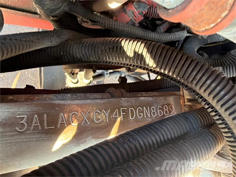 Freightliner M2 106 Camiones portacoches