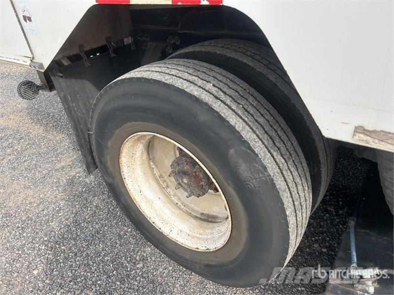 Freightliner M2 106 Sweeper trucks