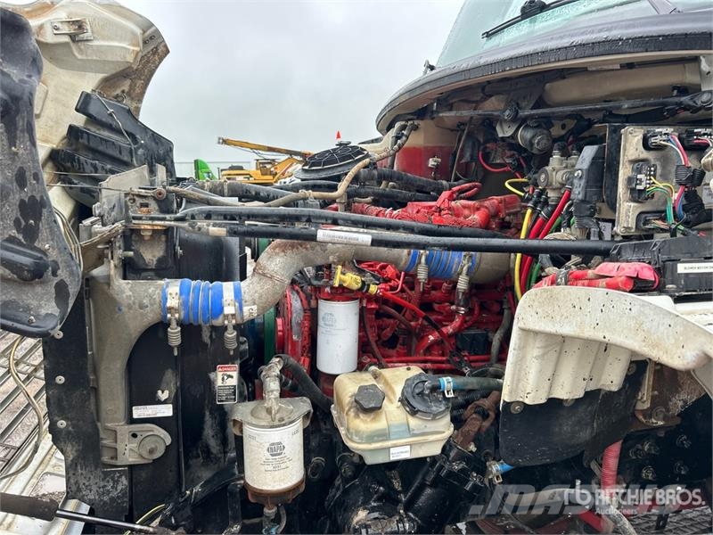 Freightliner M2 106 Camiones bañeras basculantes o volquetes