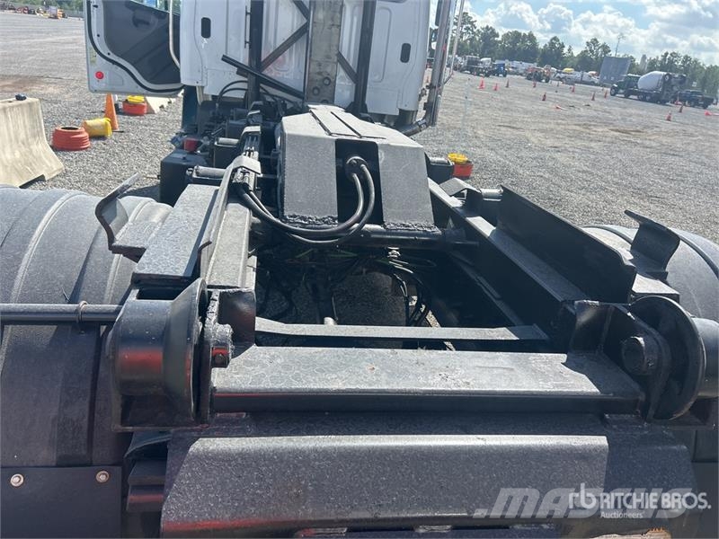 Freightliner M2 106 Krokbil