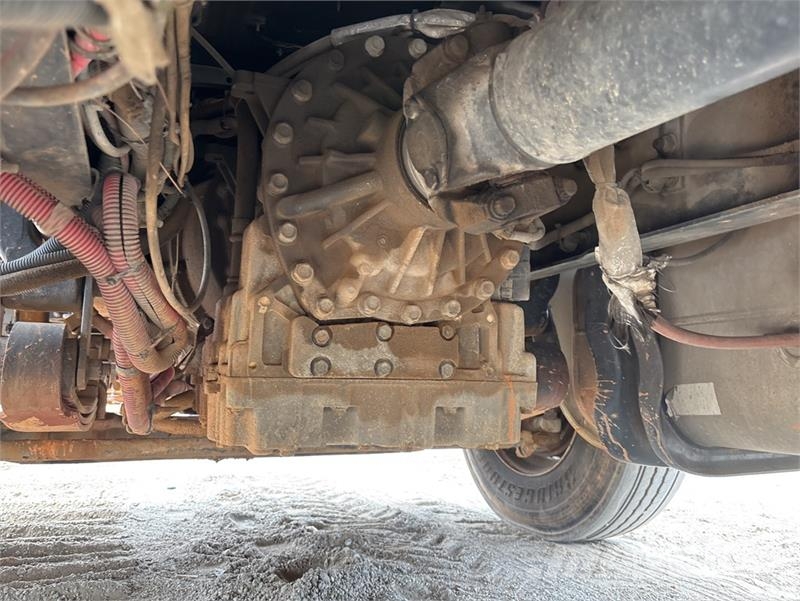 Freightliner M2 106 Camion con sponde ribaltabili