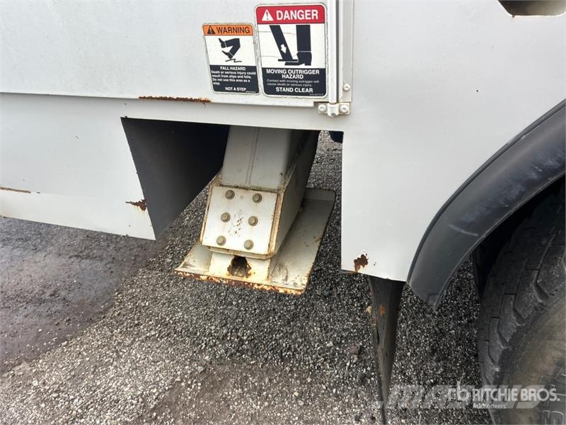 Freightliner M2 106 Truck mounted aerial platforms