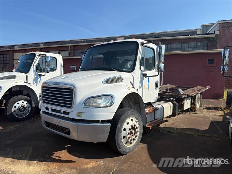 Freightliner M2 106 Autoveokid