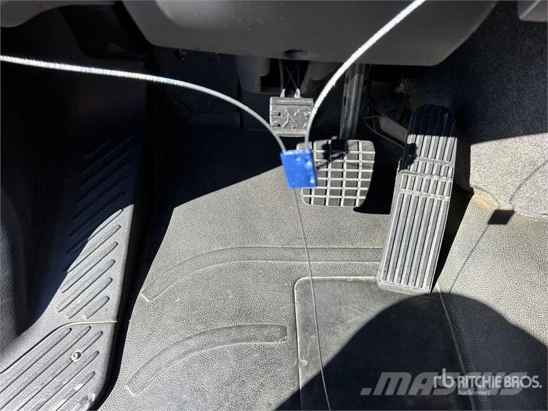 Freightliner M2 106 Tracteur routier
