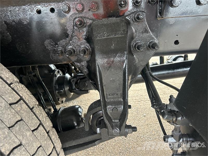 Freightliner M2 106 2250 gal 4x2 Water Truck Camiones cisterna