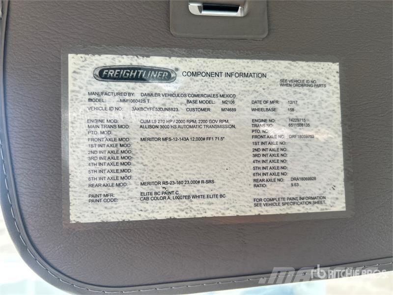 Freightliner M2 106 2250 gal 4x2 Water Truck Camiones cisterna