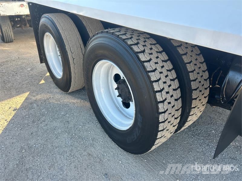 Freightliner M2 106 4000 gal 6x4 Water Truck Vanningsvogn for støvdemping