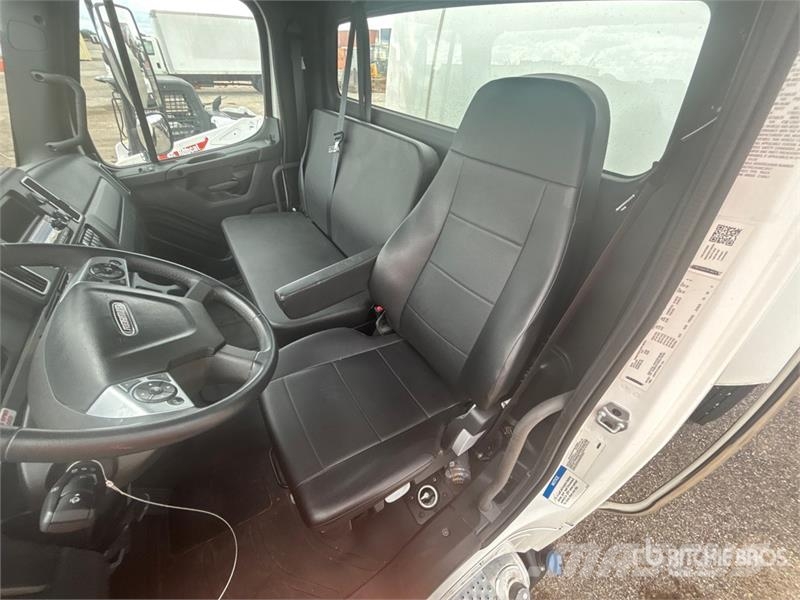 Freightliner M2 106 4000 gal 6x4 Water Truck Tovornjaki za vodo