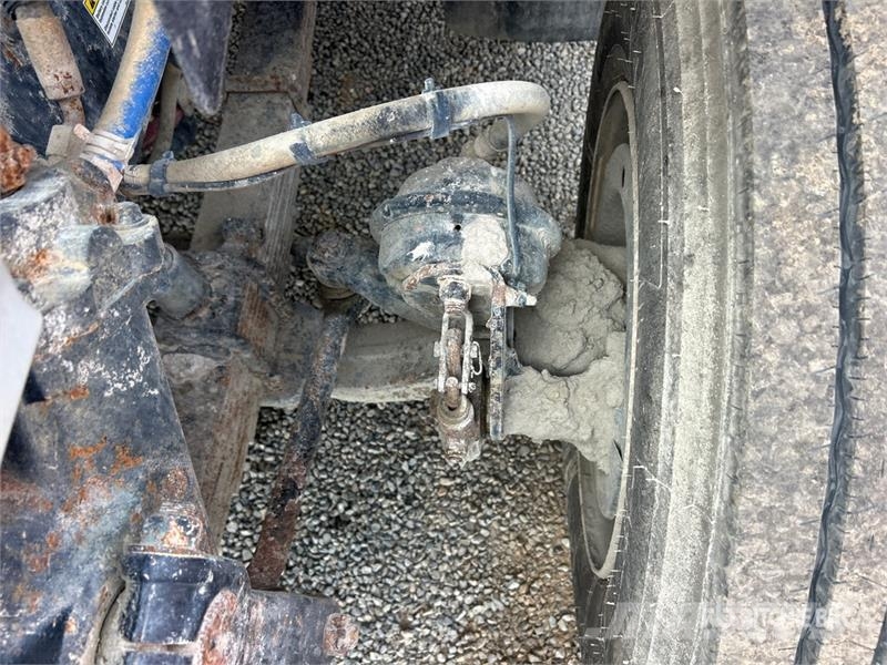 Freightliner M2 106 4000 gal 6x4 Water Truck Caminhão-pipa