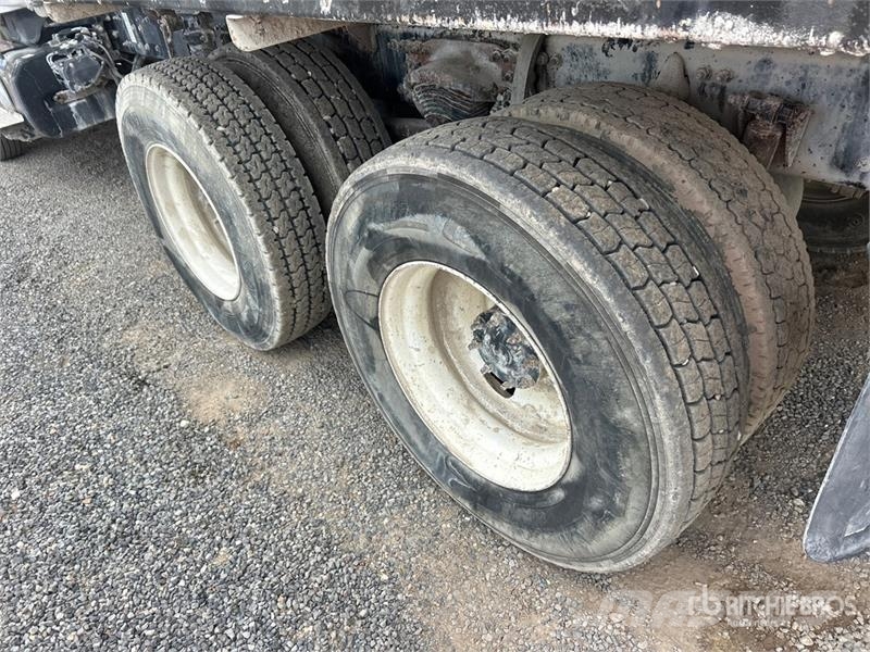 Freightliner M2 106 4000 gal 6x4 Water Truck Caminhão-pipa