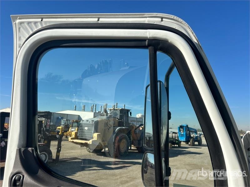 Freightliner M2 106 4000 gal 6x4 Water Truck Vanningsvogn for støvdemping