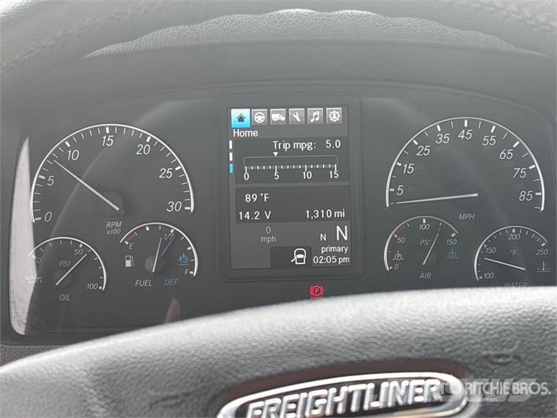 Freightliner M2 106 4000 gal 6x4 Water Truck Tovornjaki za vodo