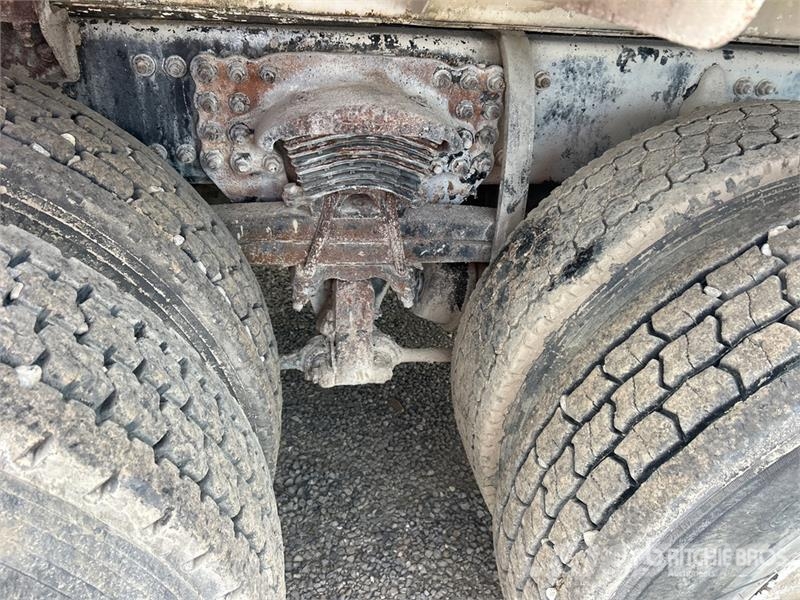 Freightliner M2 106 4000 gal 6x4 Water Truck Caminhão-pipa